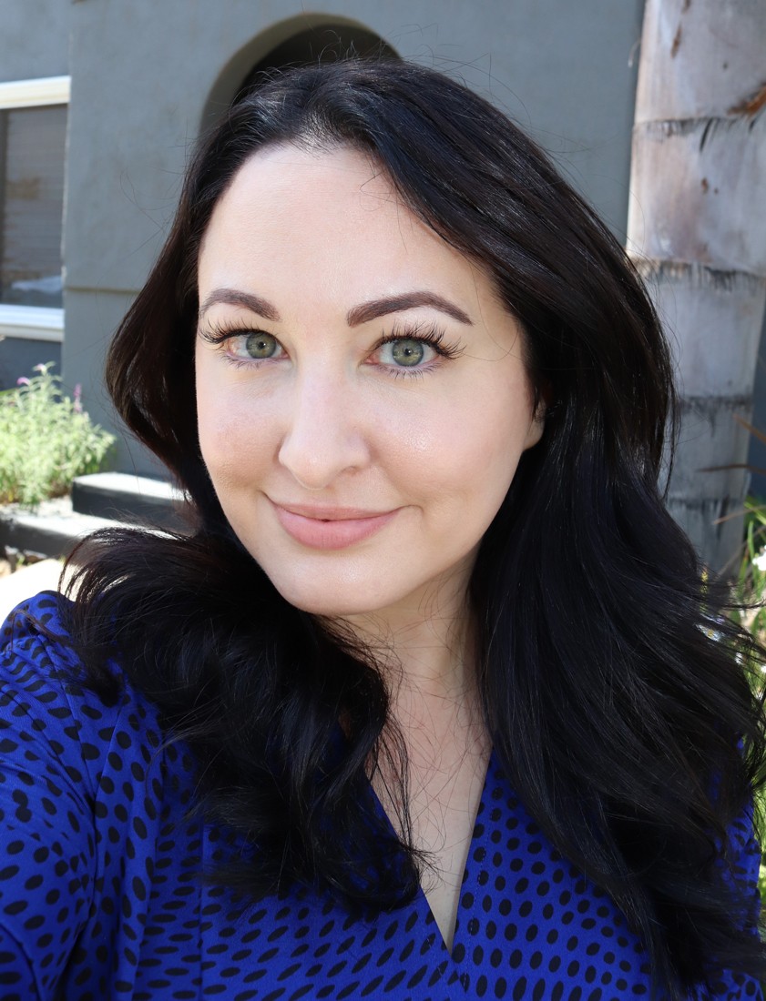 Microblading my eyebrows by Los Angeles beauty blogger My Beauty Bunny