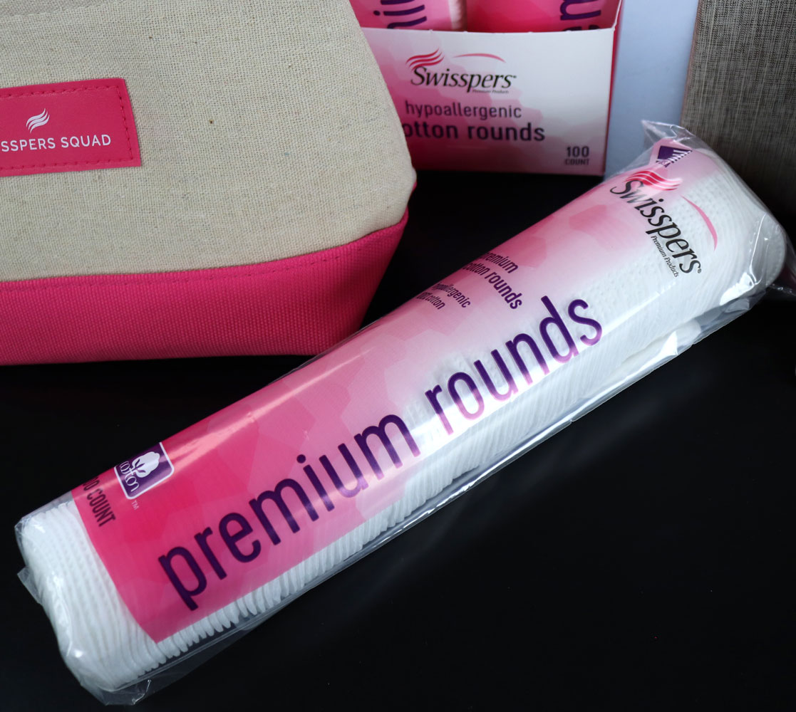 Swisspers cotton premium rounds for makeup removal and cleansing